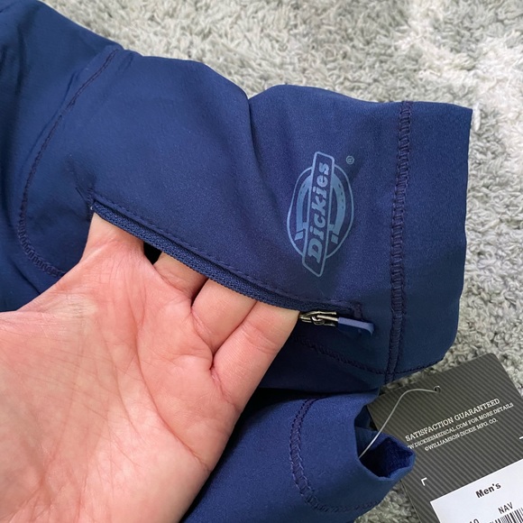 Men's Dickies Dynamix V-Neck Scrub Top with Zipper Pocket, Navy Blue - Picture 9 of 14